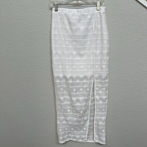 No Boundaries Lace Overlay Ivory Maxi Skirt With Slit Size Small 3/5 Vintage - Picture 1 of 10